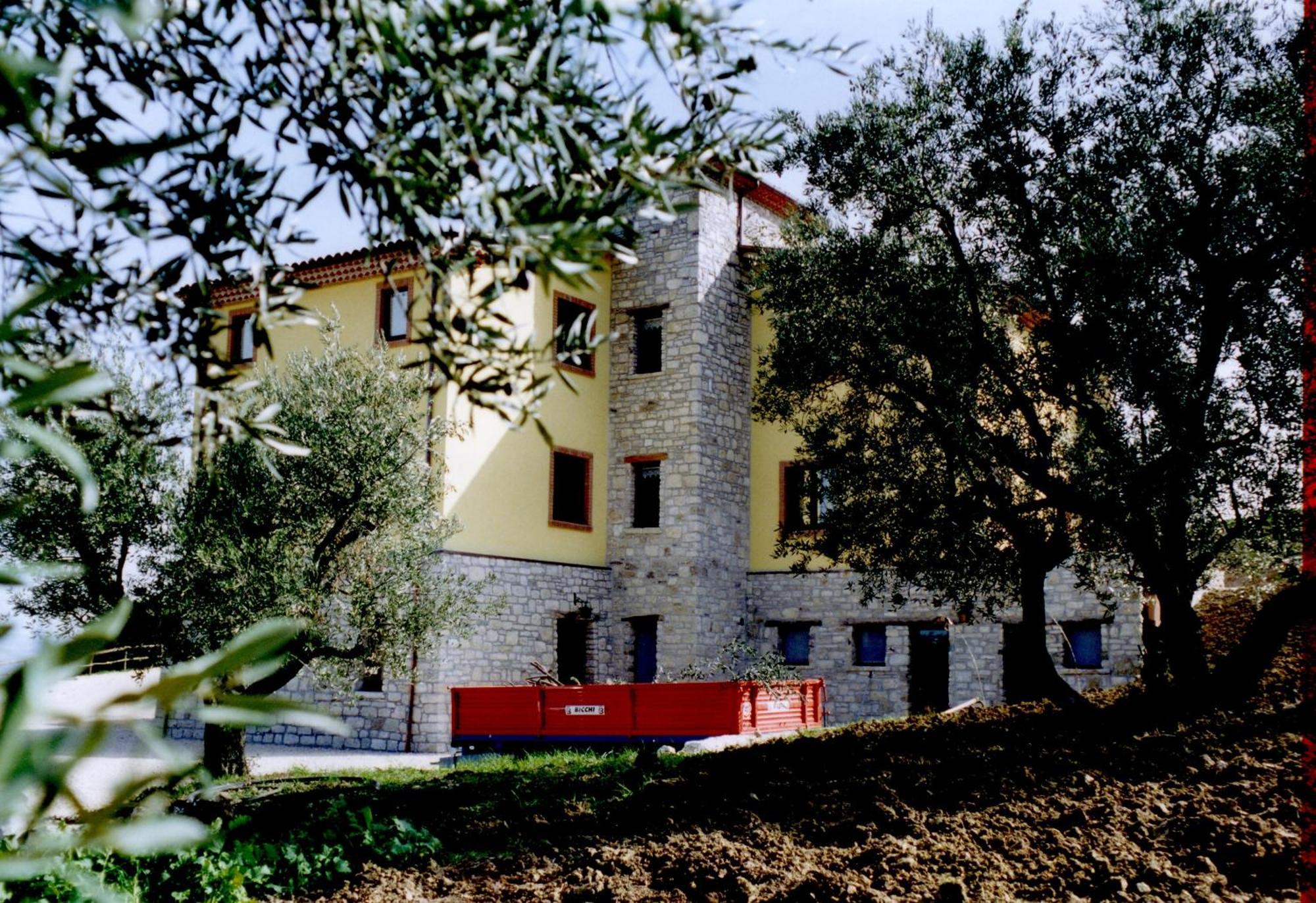 Agriturismo Terra E Sapori Campodipietra エクステリア 写真